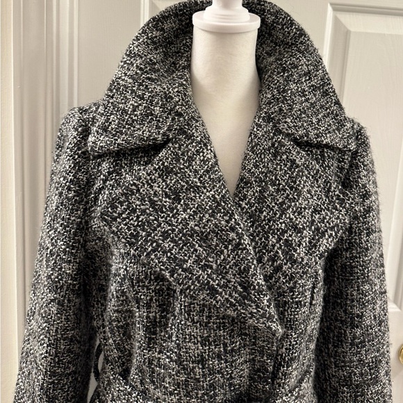 Tahari Wool blend Trench Coat Ruffle Size 10 - Picture 6 of 16